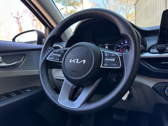 Used 2023 Kia Forte LXS w/ LXS Technology Package image 20