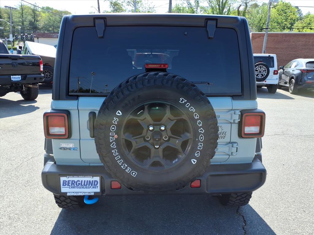 Used 2023 Jeep Wrangler Unlimited AWD/4WD image 5