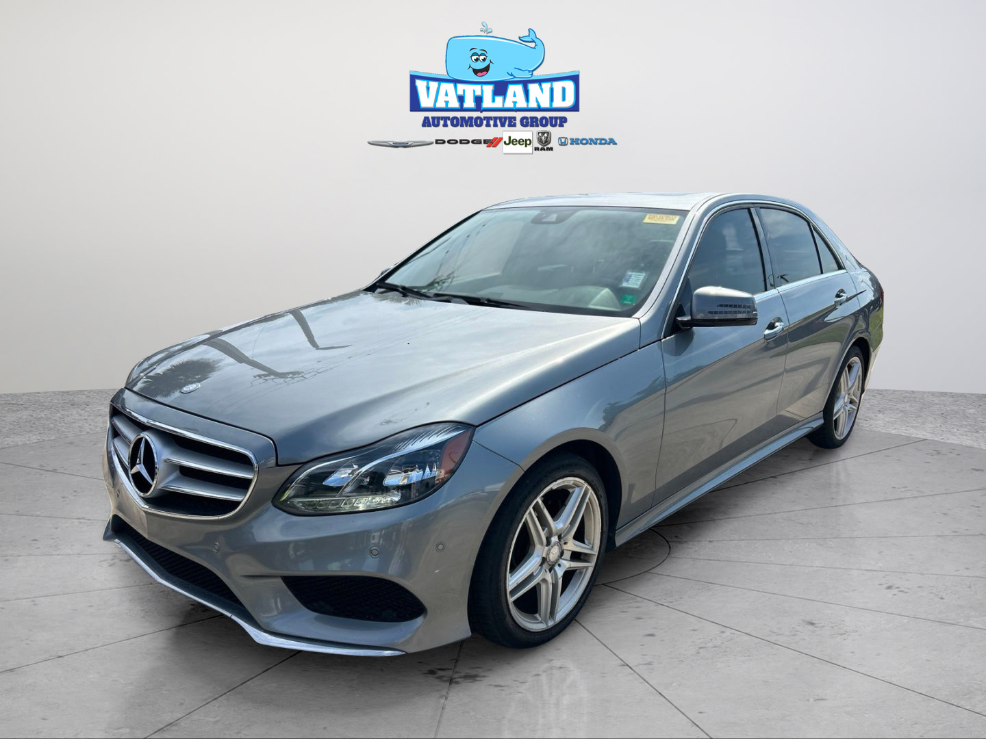 Used 2014 Mercedes-Benz E 350 Sedan image 20