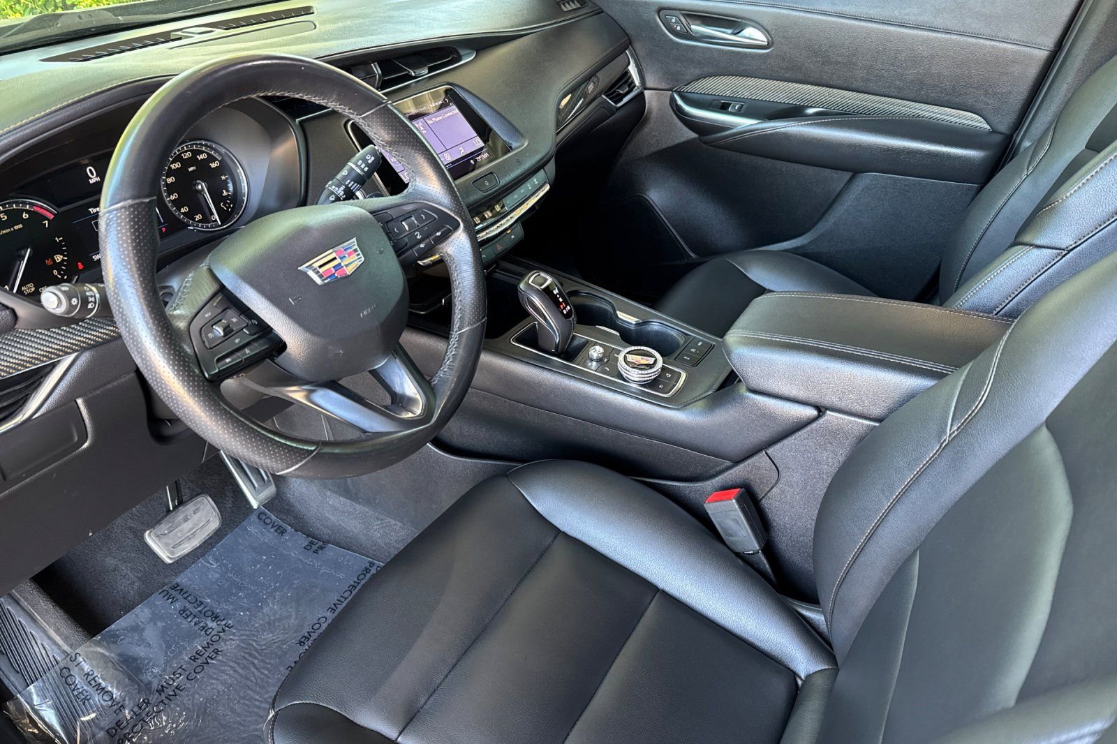 Used 2019 Cadillac XT4 Sport w/ Driver Awareness Package image 9