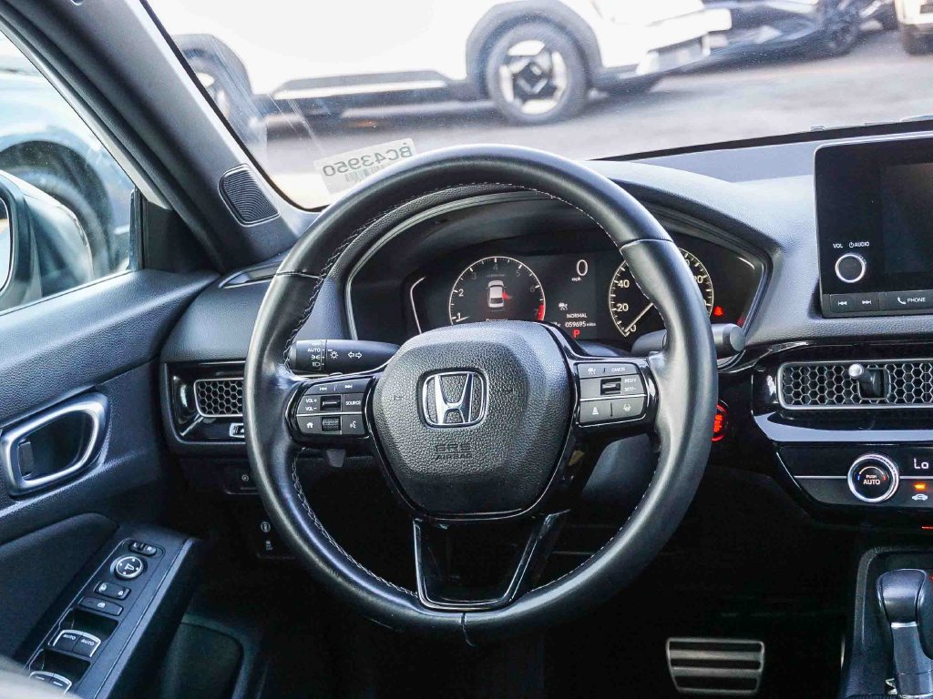 Used 2022 Honda Civic Sport image 17