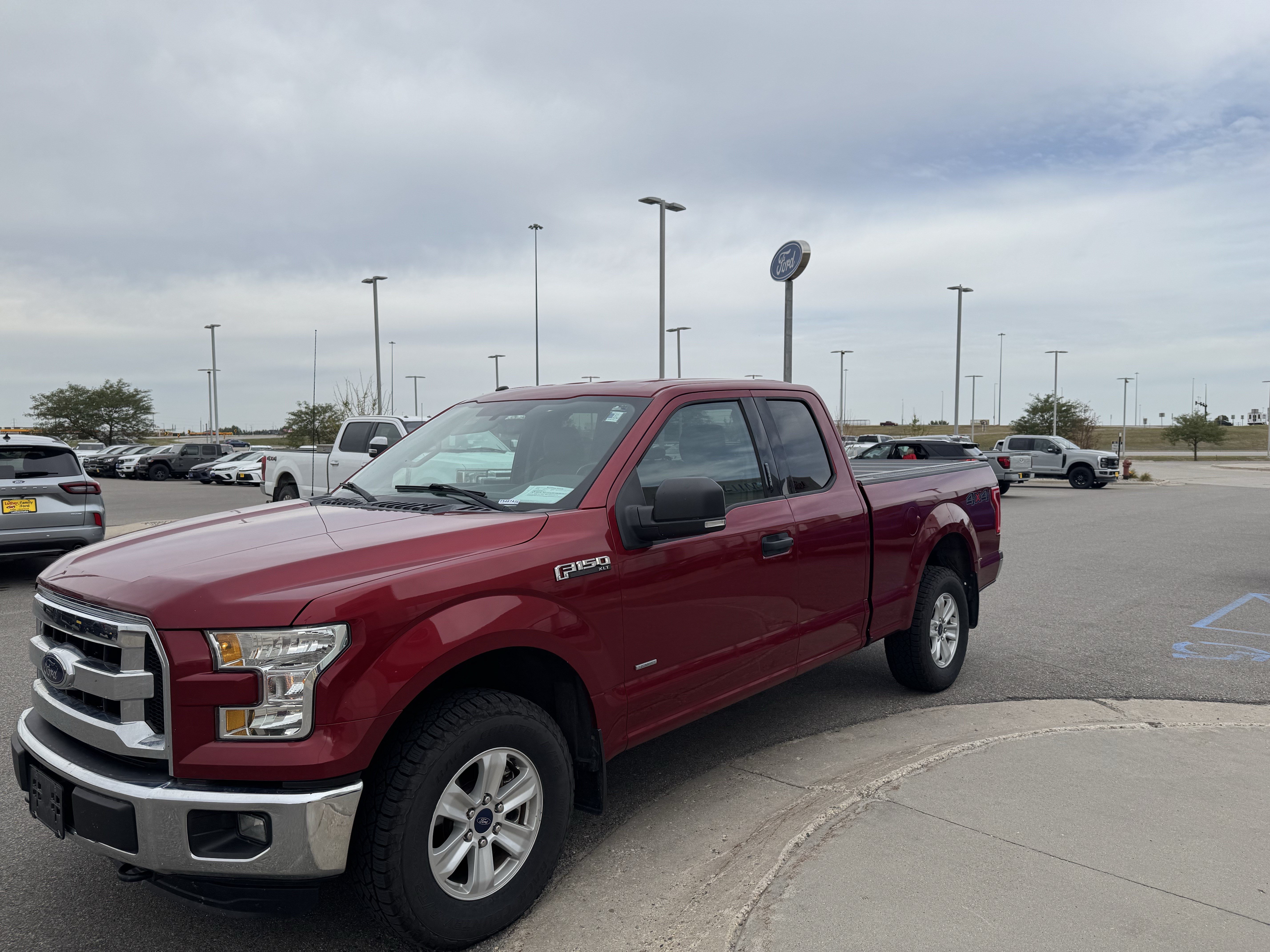 Used 2016 Ford F150 XLT w/ Equipment Group 301A Mid AWD/4WD image 3