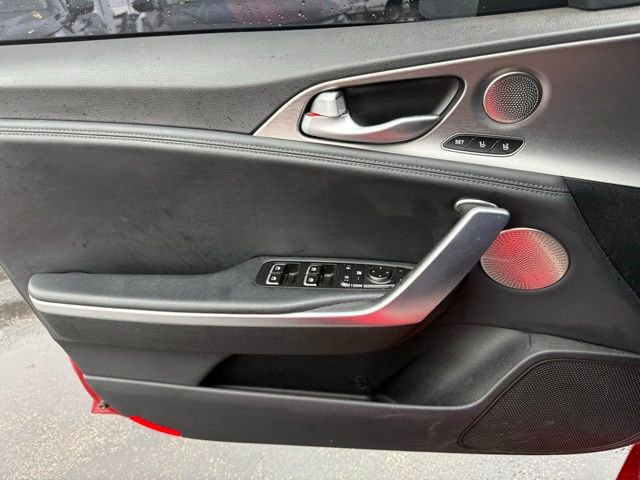 Used 2018 Kia Stinger GT2 image 13