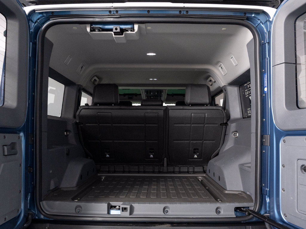 Used 2024 INEOS Grenadier Station Wagon AWD/4WD image 48