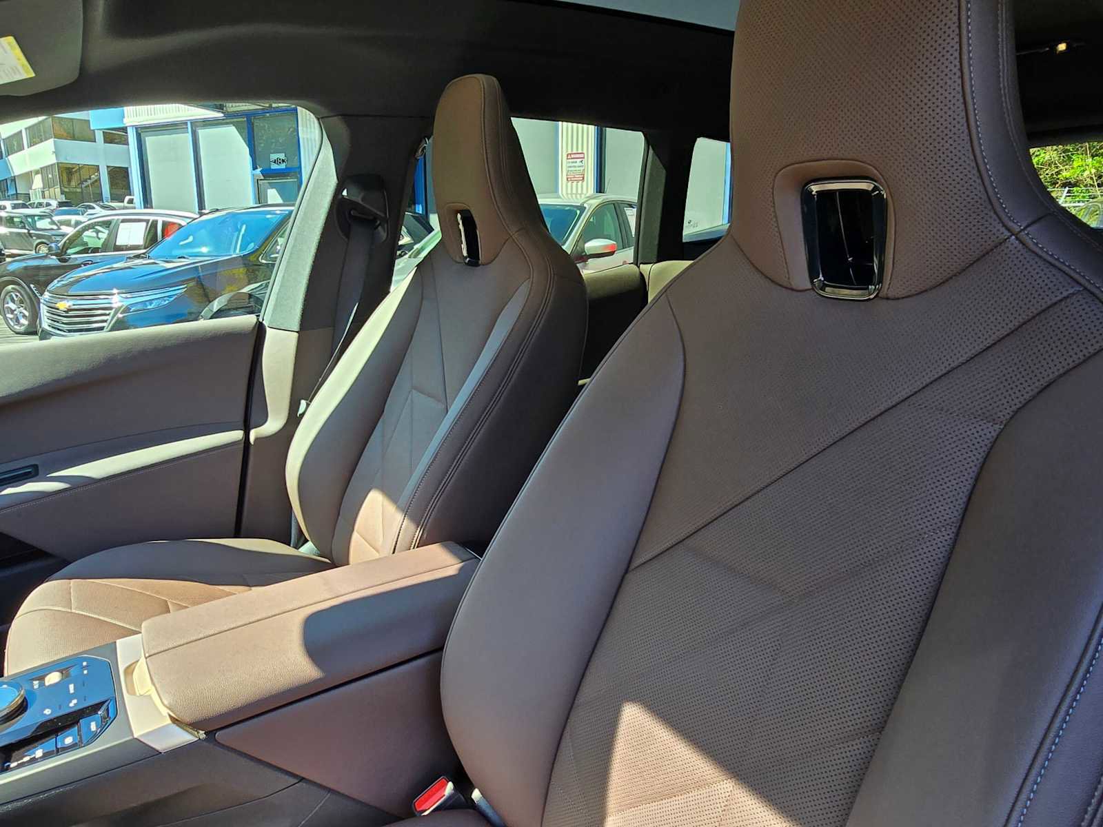 Used 2026 BMW iX xDrive45 image 21