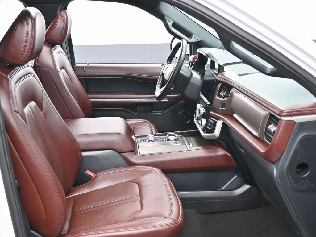 Used 2024 Ford Expedition Max Limited image 39