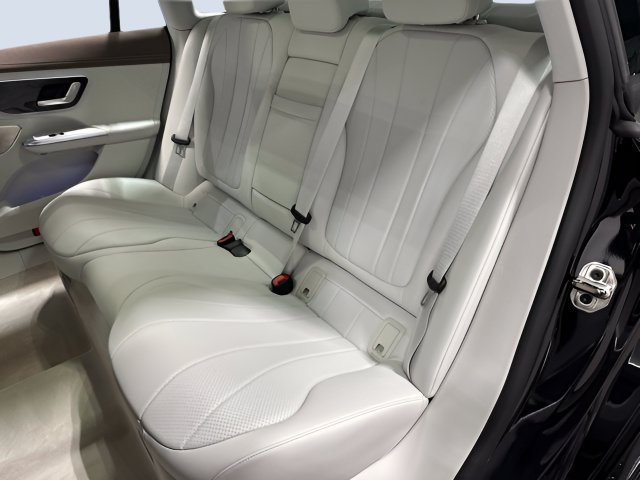 Certified 2023 Mercedes-Benz EQE 350+ 4MATIC Sedan image 29