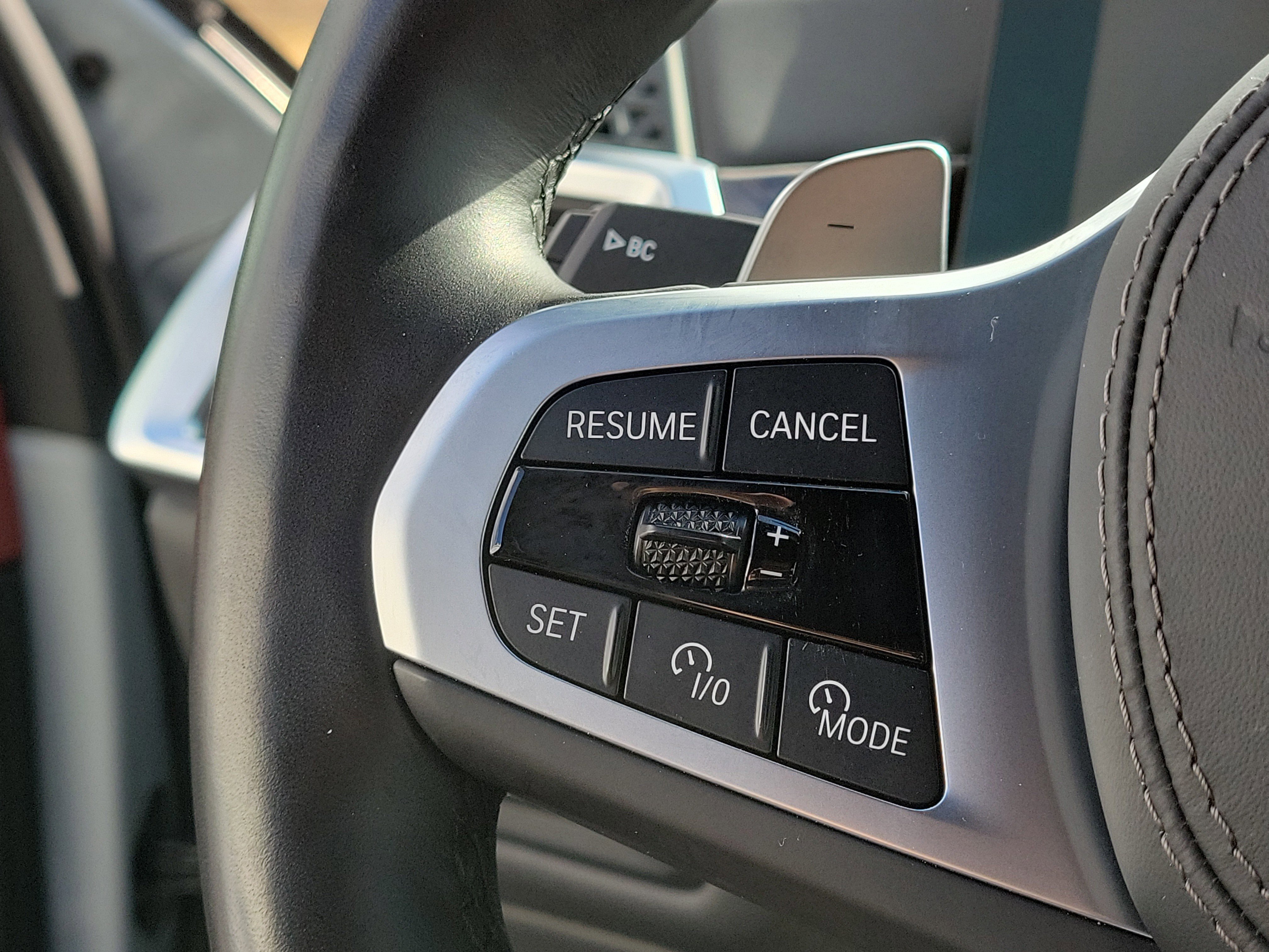 Used 2026 BMW X6 xDrive40i image 31