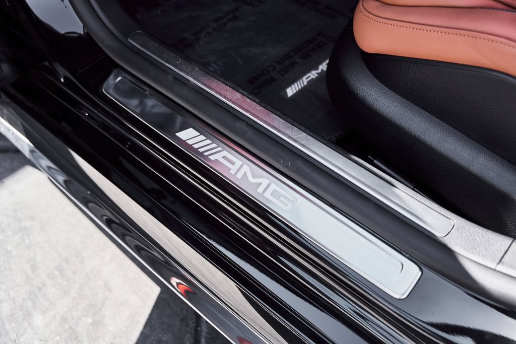 Used 2024 Mercedes-Benz S 63 AMG S image 37