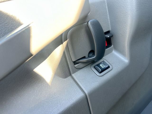 Used 2022 Chevrolet Express 2500 w/ Driver Convenience Package image 8