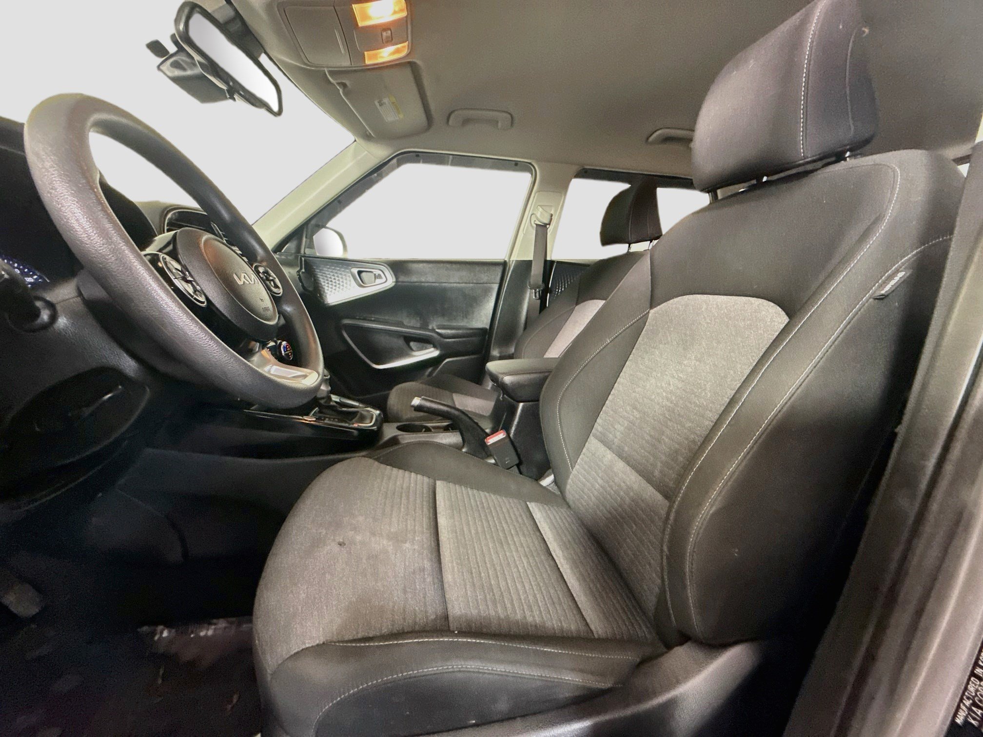 Used 2022 Kia Soul S FWD image 22
