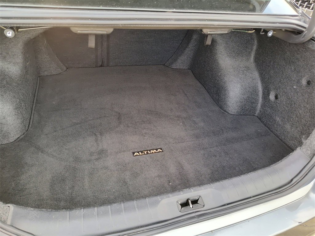 Used 2024 Nissan Altima 2.5 SR image 9