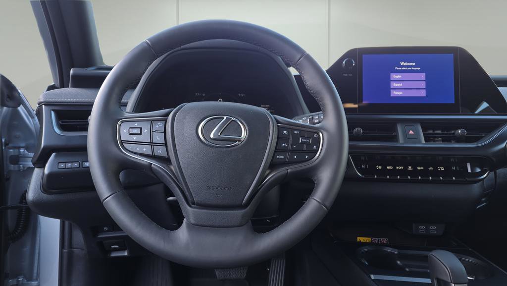 Used 2025 Lexus UX 300h AWD image 20