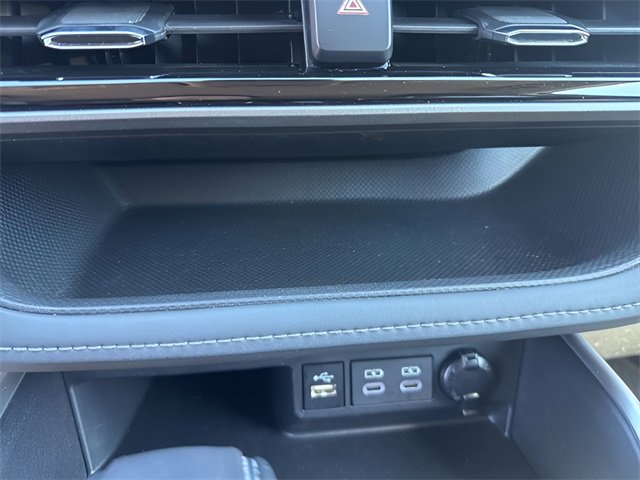 Used 2024 Toyota Highlander LE image 20