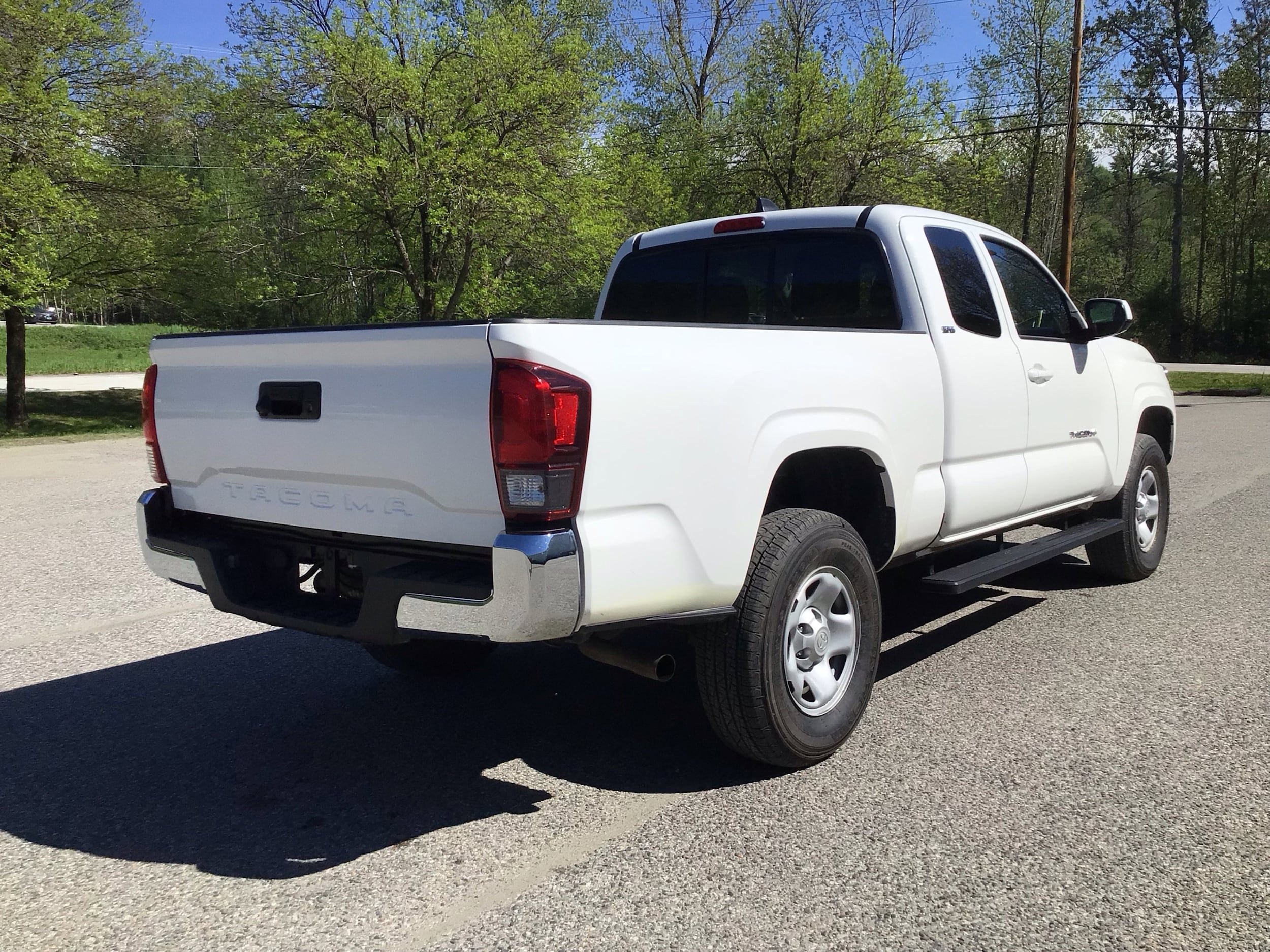 Used 2023 Toyota Tacoma SR5 RWD image 7