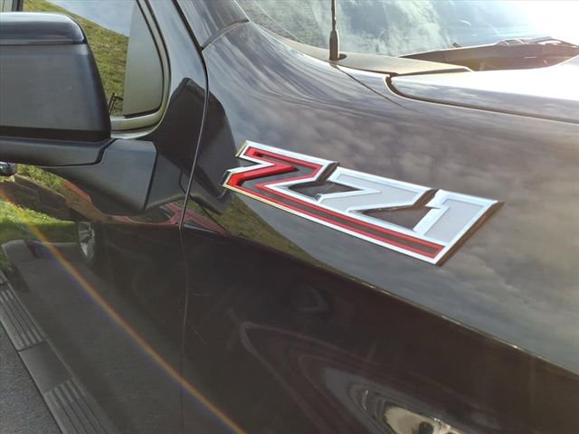 Used 2022 Chevrolet Silverado 1500 LT Trail Boss w/ Safety Package AWD/4WD image 5