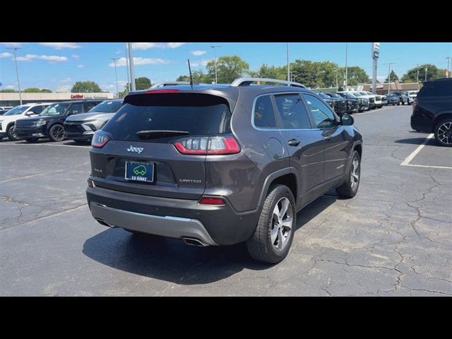 Used 2021 Jeep Cherokee Limited AWD/4WD image 8