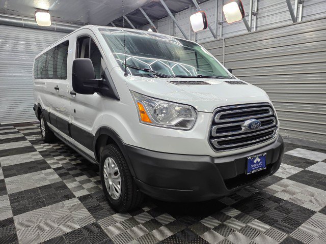 Used 2019 Ford Transit 350 XLT RWD image 4