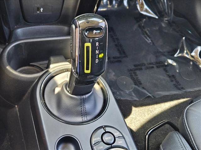 Used 2024 MINI Cooper SE image 12