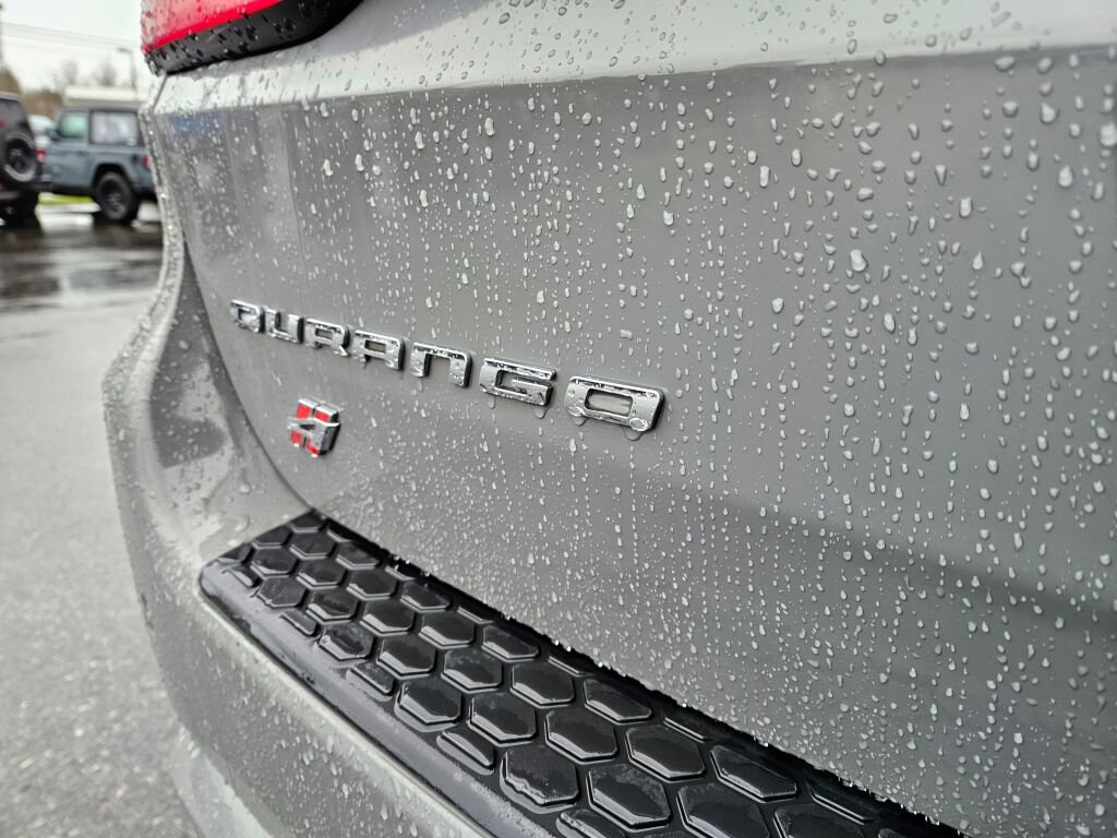 Used 2024 Dodge Durango GT image 11