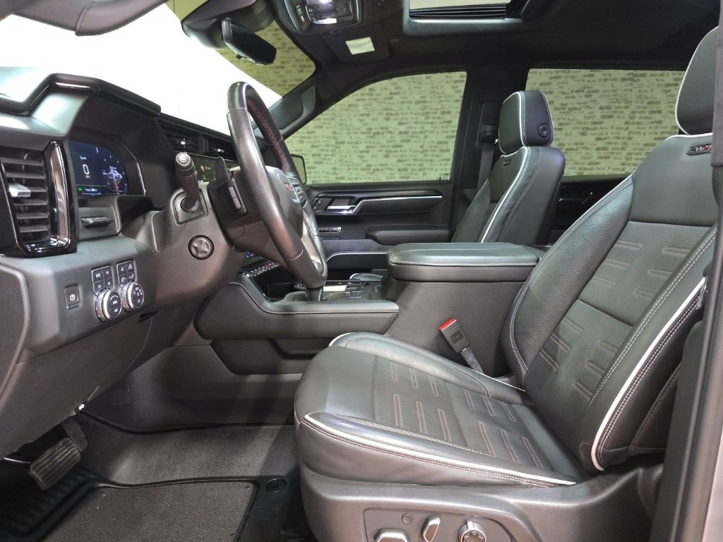 Used 2024 GMC Sierra 1500 AT4X image 25