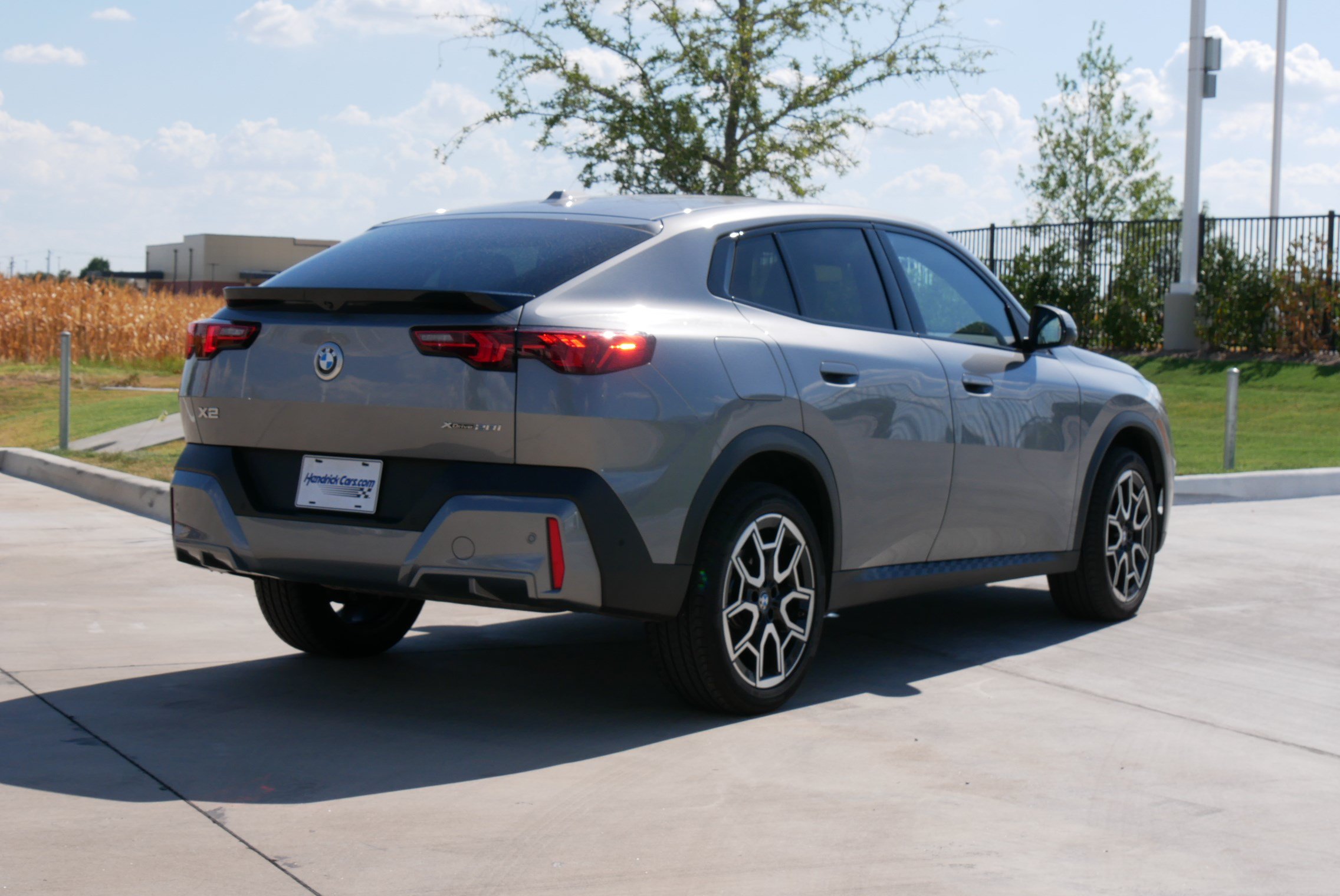 Certified 2026 BMW X2 xDrive28i AWD/4WD image 9