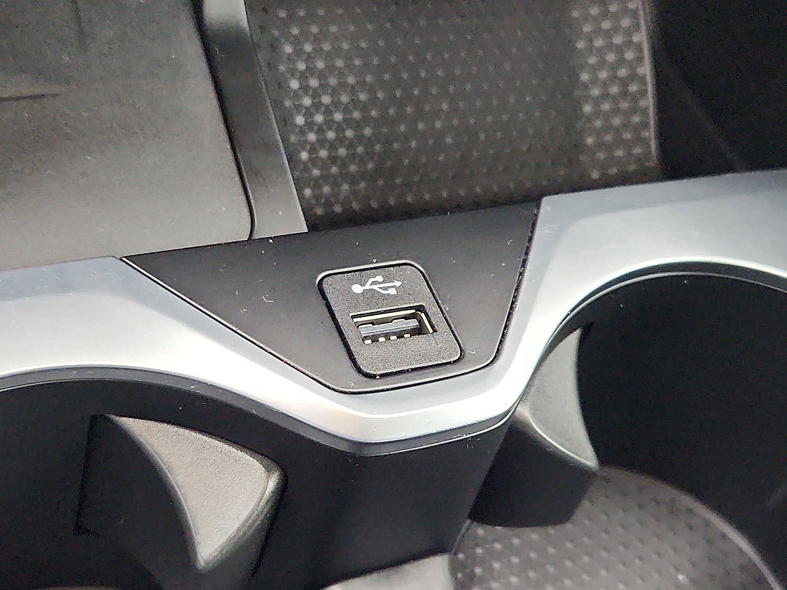 Certified 2024 BMW X7 xDrive40i w/ M Sport Package image 24