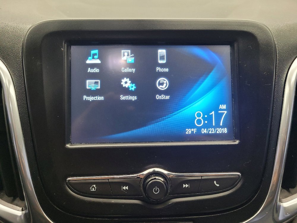 Used 2018 Chevrolet Equinox LS image 25