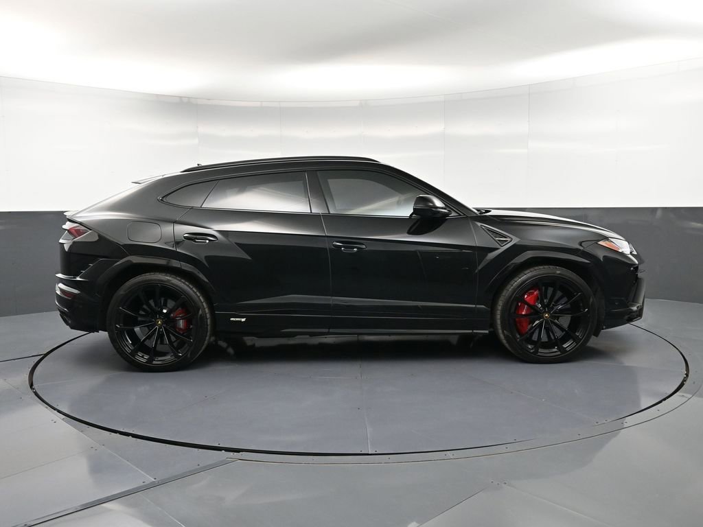 Used 2024 Lamborghini Urus S AWD/4WD image 9