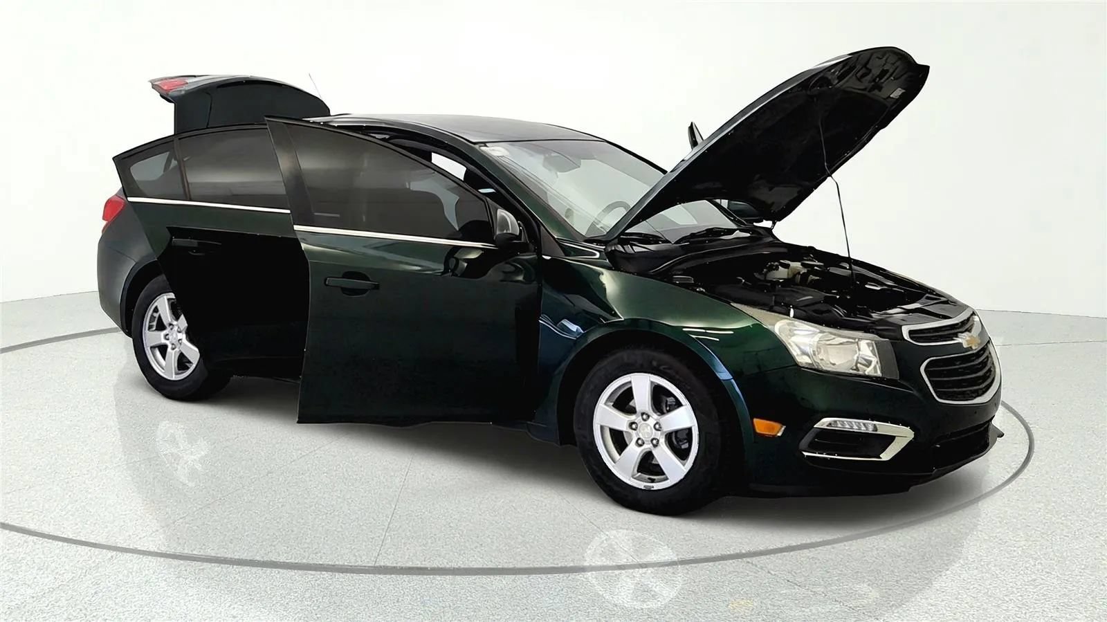 Used 2015 Chevrolet Cruze LT FWD image 7