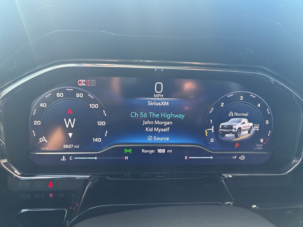 Used 2025 Chevrolet Silverado 1500 LT Trail Boss w/ Dark Appearance Package image 23