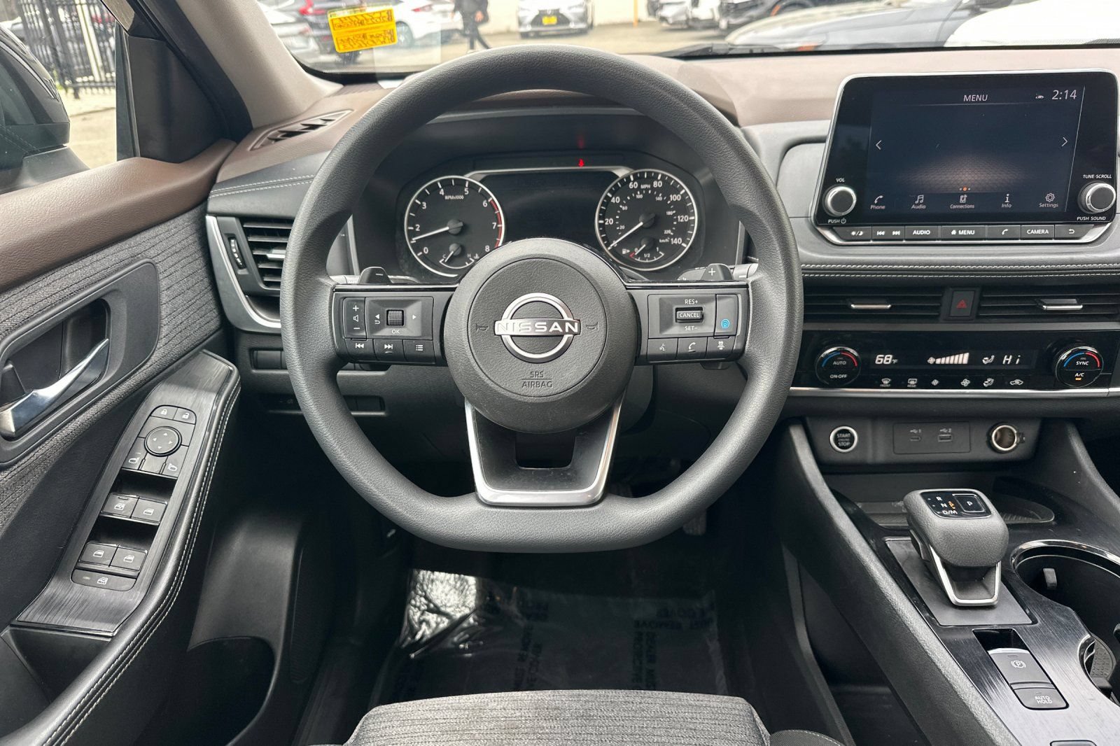 Used 2023 Nissan Rogue SV FWD image 18