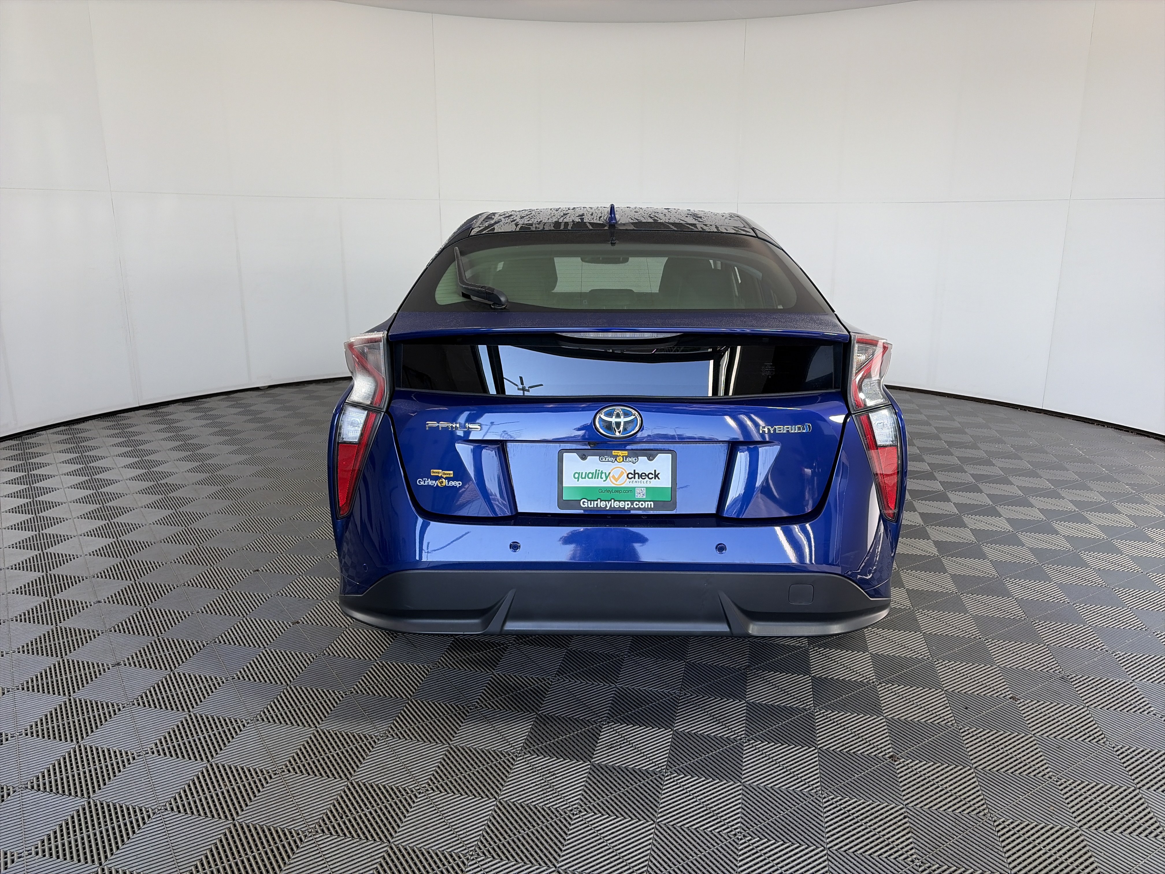 Used 2018 Toyota Prius Four Touring FWD image 9