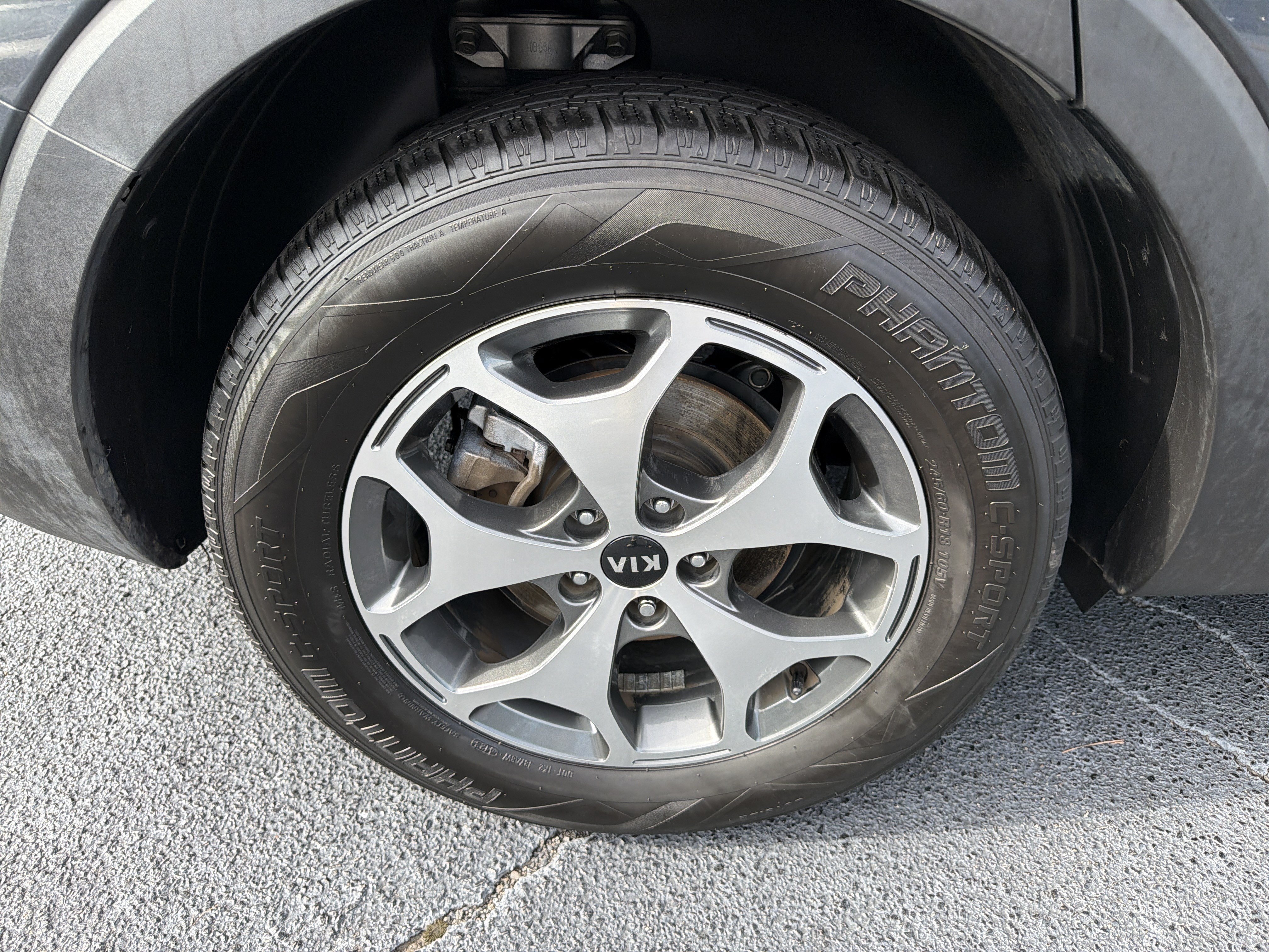 Used 2020 Kia Telluride EX FWD image 31