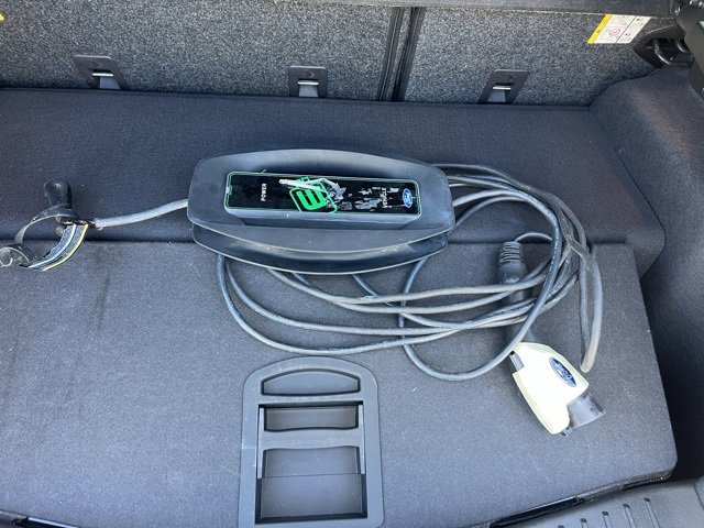 Used 2016 Ford Focus Electric Hatchback image 2