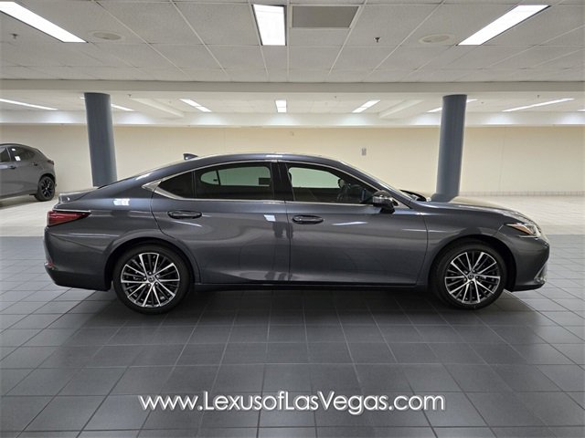 New 2025 Lexus ES 350 w/ Premium Package image 3