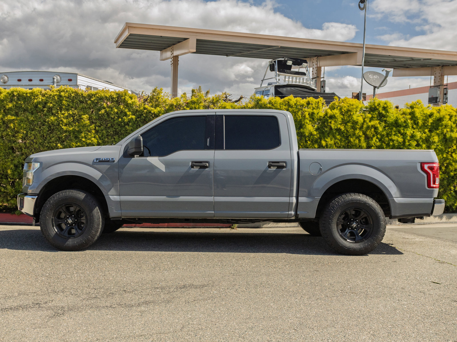 Used 2015 Ford F150 XLT RWD image 8