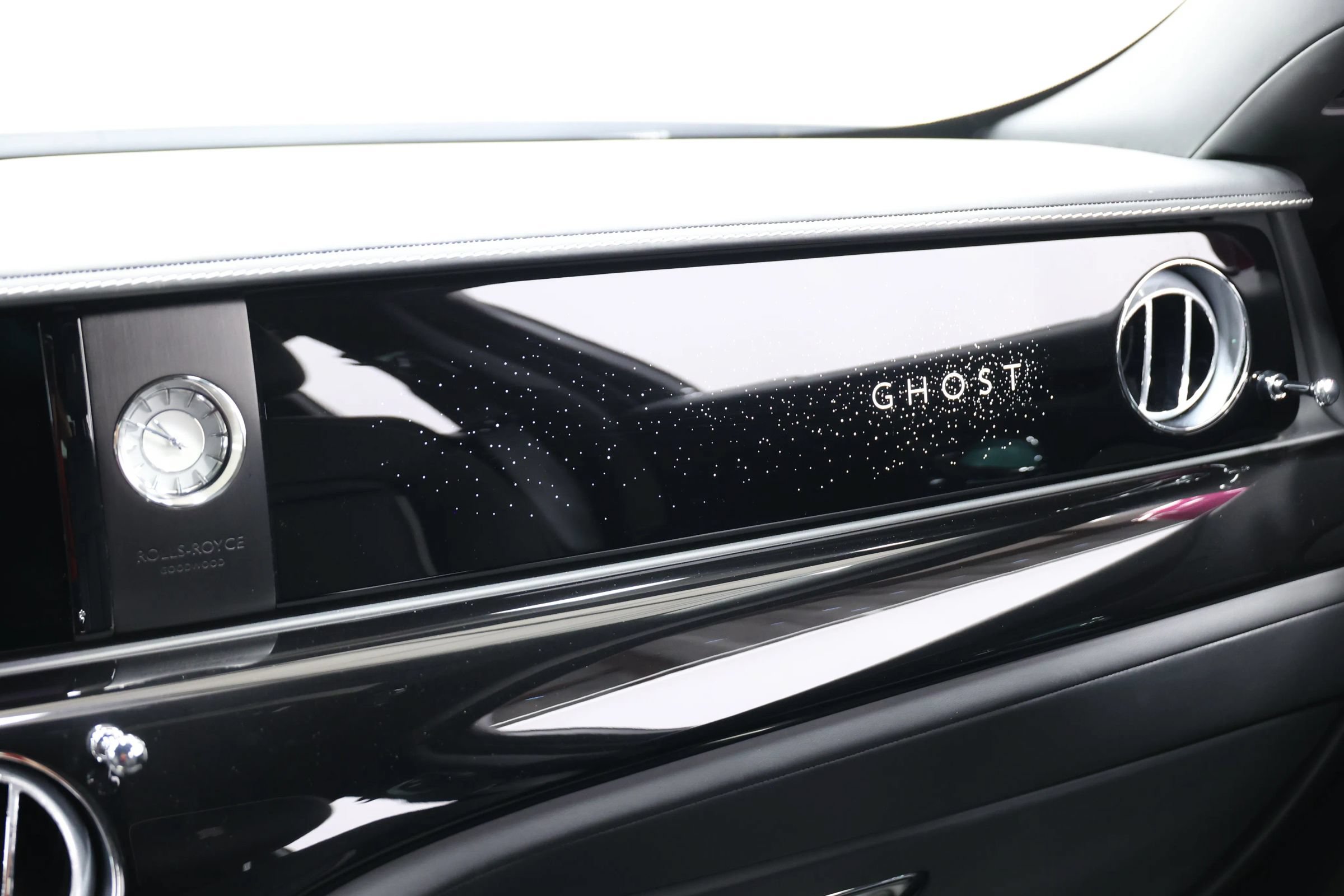 Used 2021 Rolls-Royce Ghost AWD/4WD image 43