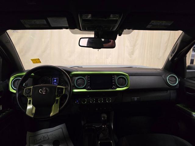 Used 2020 Toyota Tacoma TRD Off-Road image 27