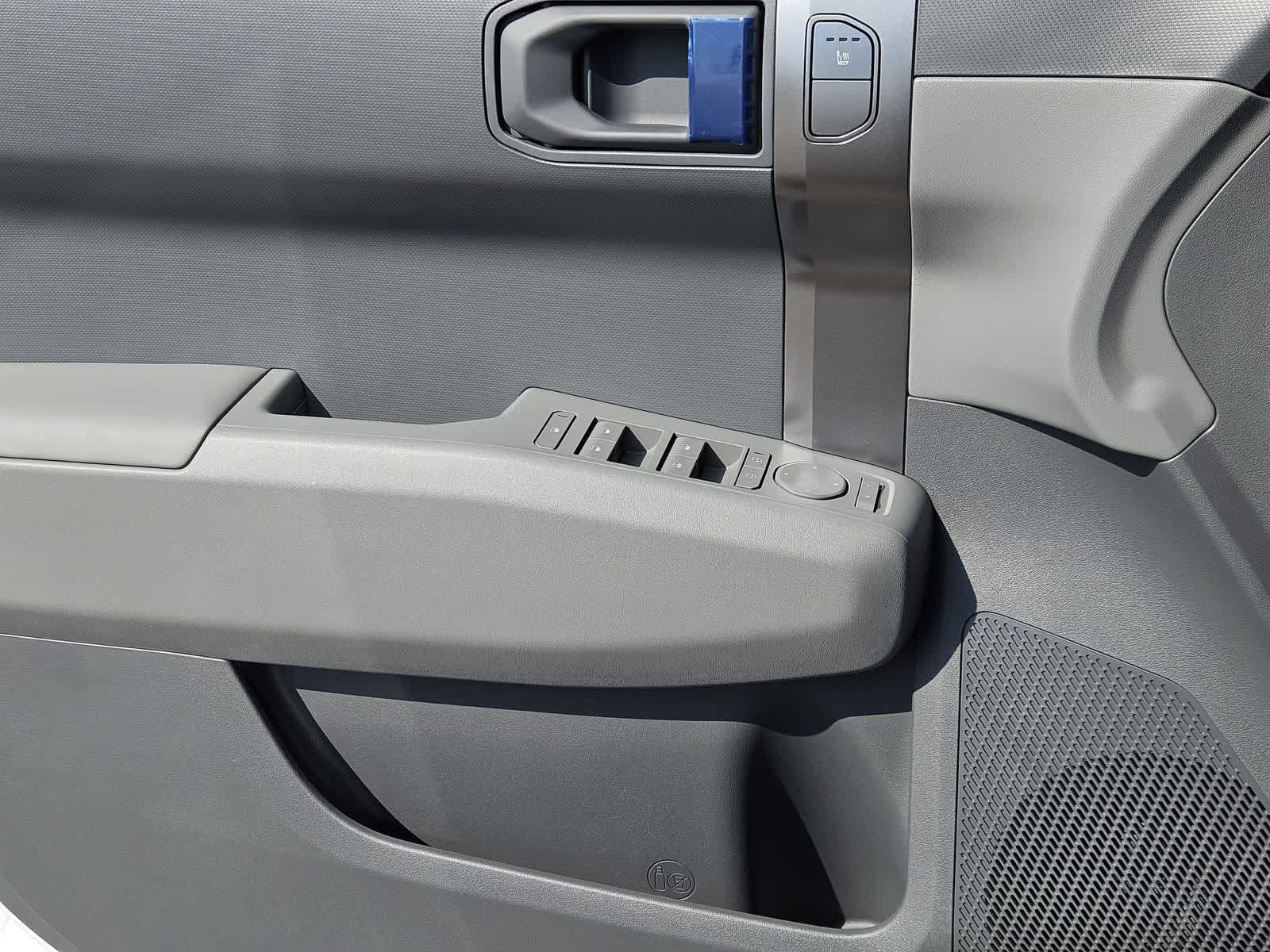 New 2027 Kia EV3 Wind FWD image 15