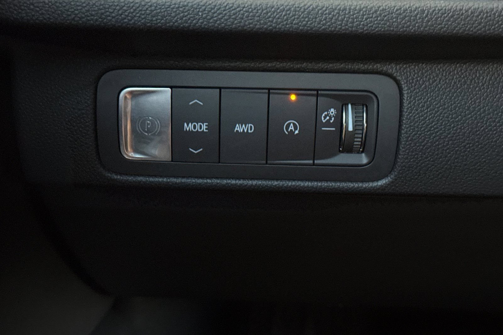 Used 2025 Chevrolet Traverse Z71 AWD/4WD image 42
