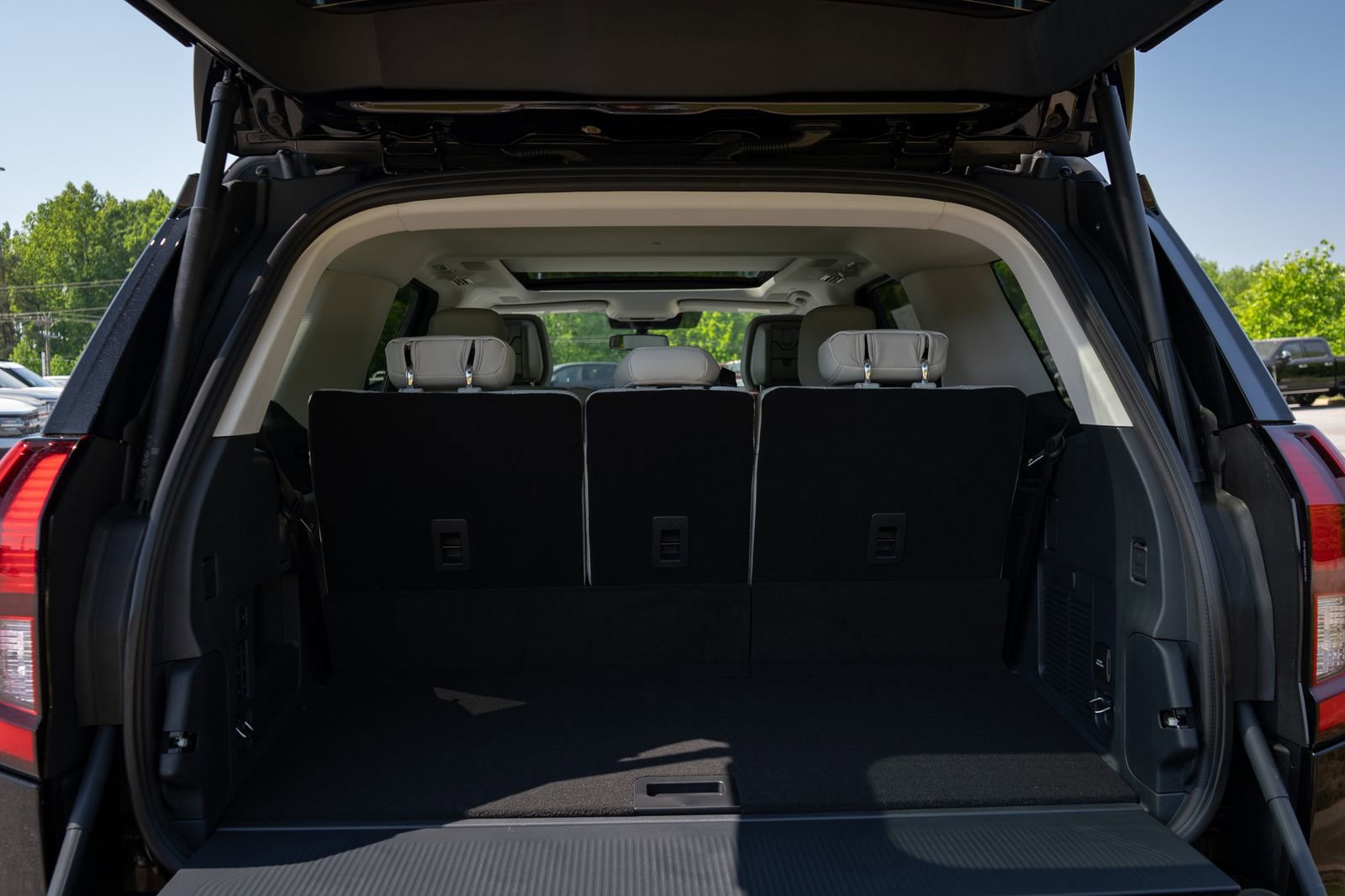New 2026 Ford Expedition Platinum AWD/4WD image 17