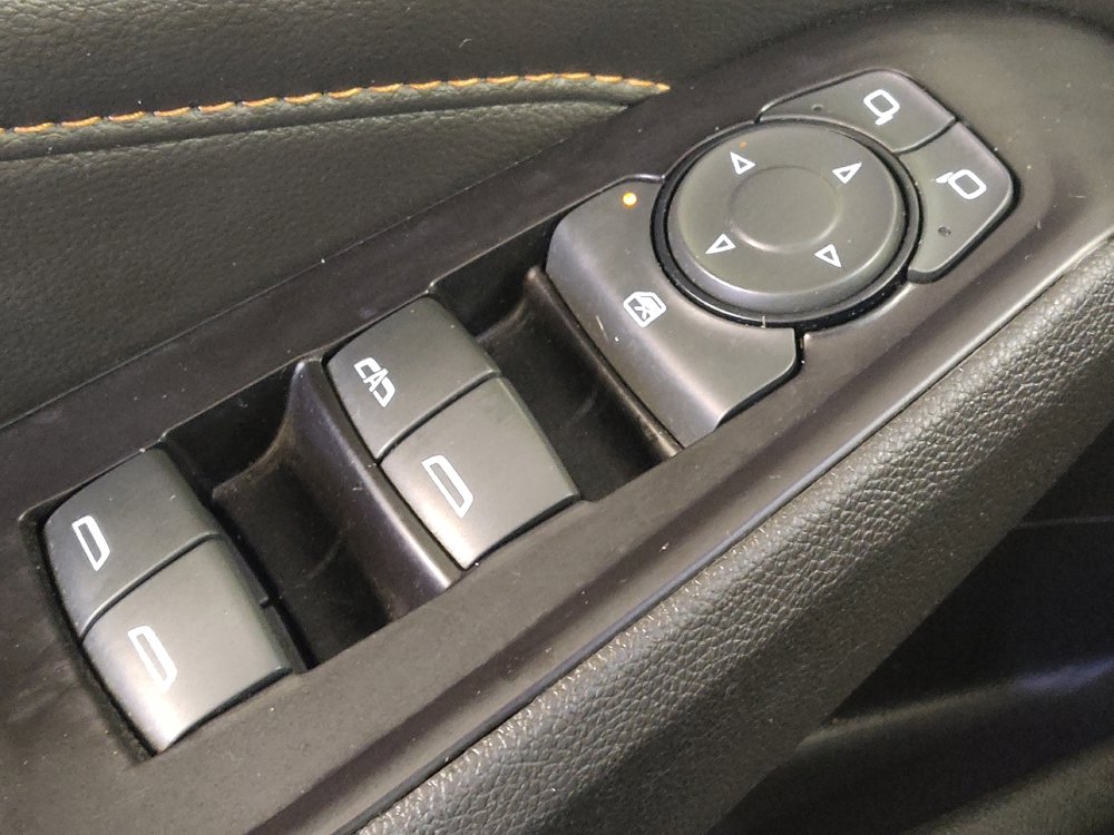 Used 2019 Chevrolet Traverse LT FWD image 27