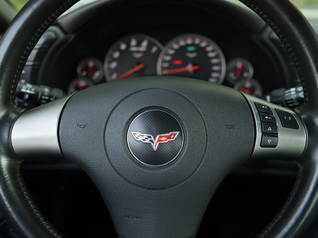 Used 2008 Chevrolet Corvette Coupe w/ Preferred Equipment Group RWD image 11