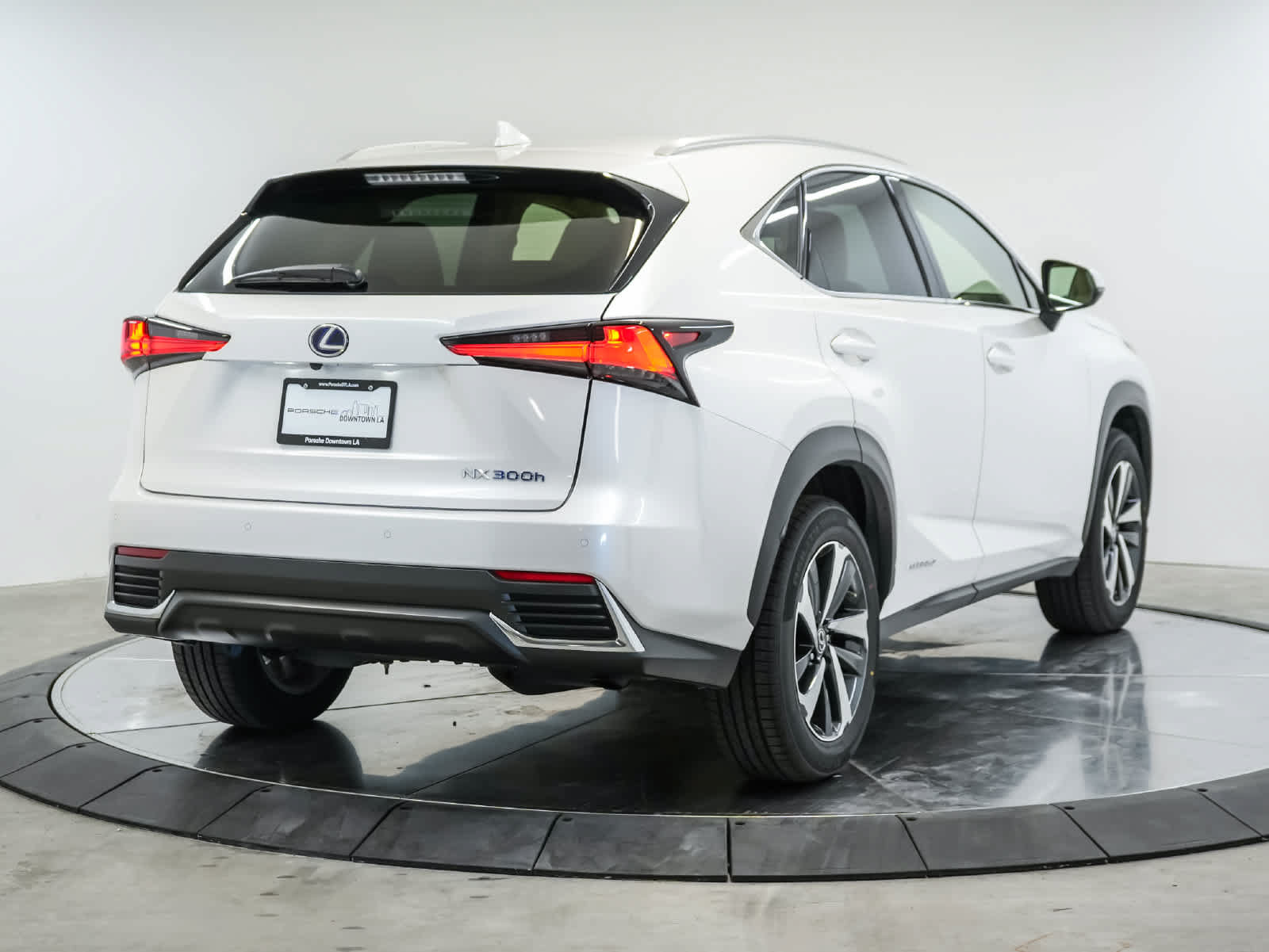 Used 2021 Lexus NX 300h AWD w/ Premium Package image 9