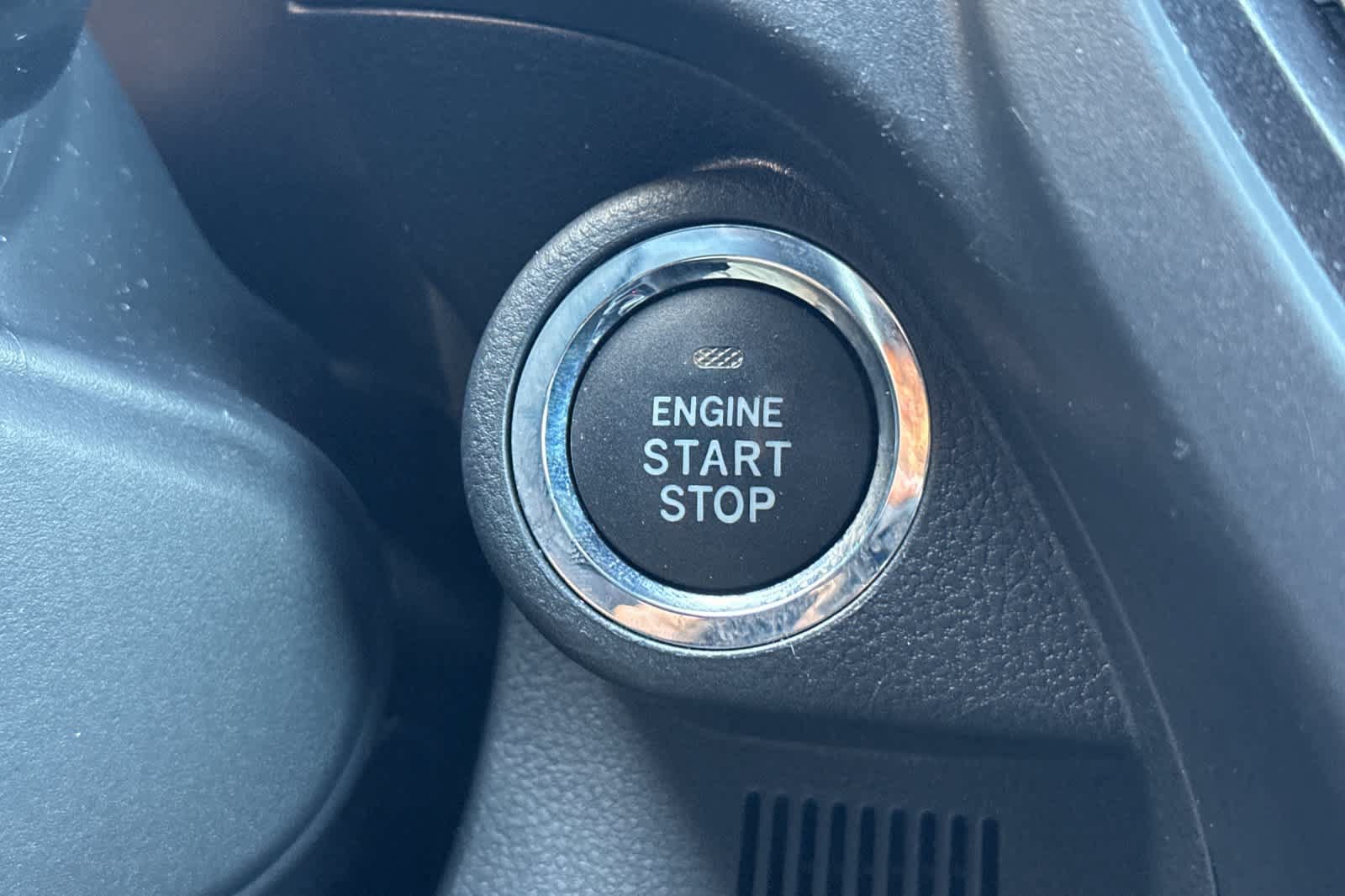 Certified 2025 Subaru Forester Premium AWD/4WD image 21