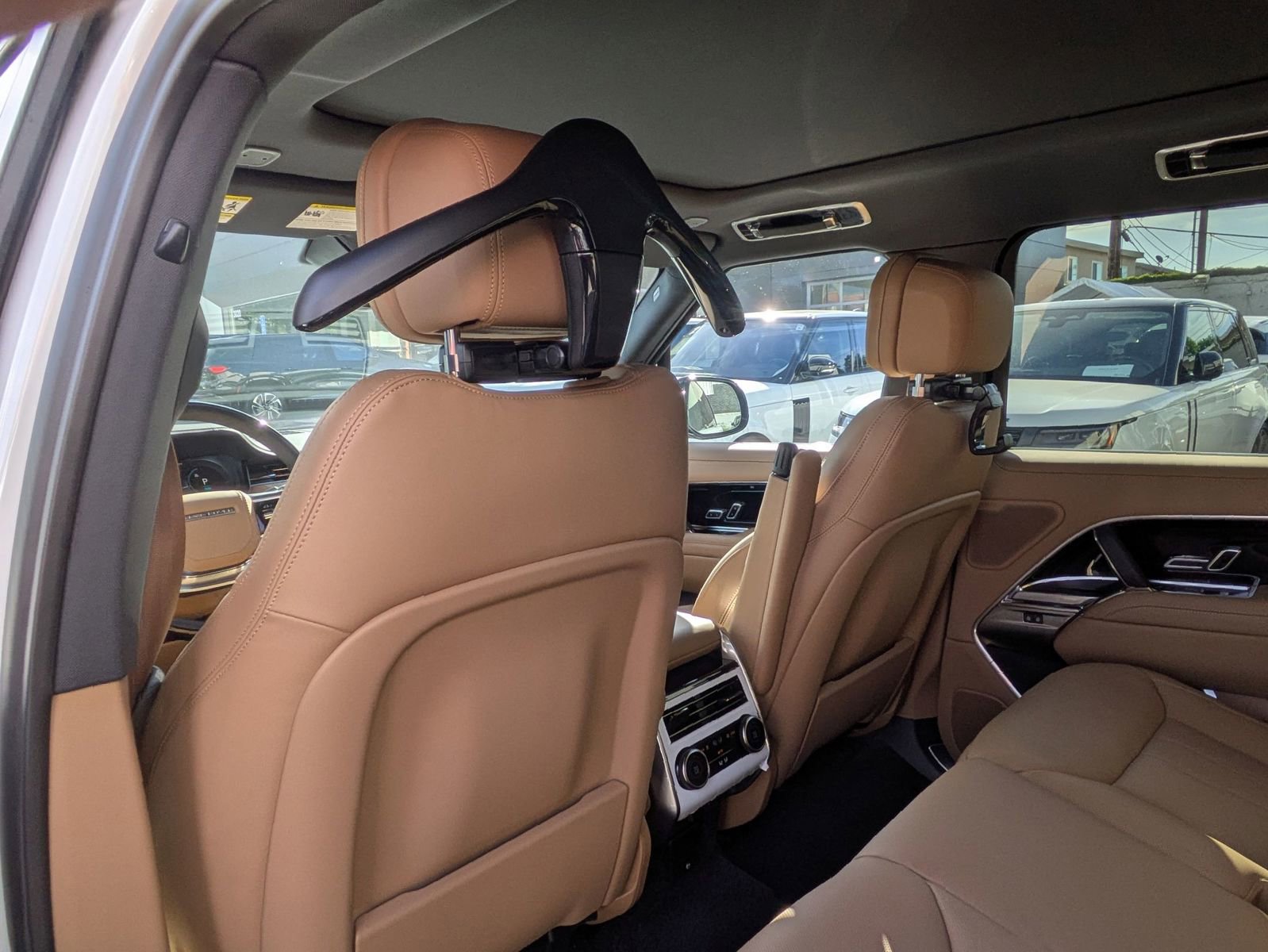 New 2026 Land Rover Range Rover SE AWD/4WD image 24
