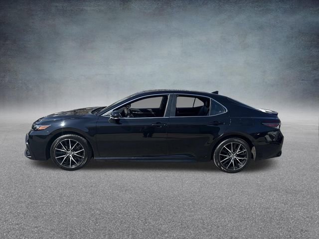 Used 2023 Toyota Camry SE image 11
