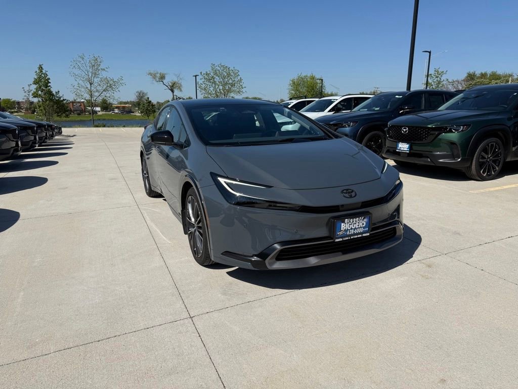 Used 2024 Toyota Prius Limited w/ Limited Premium Package AWD/4WD image 2