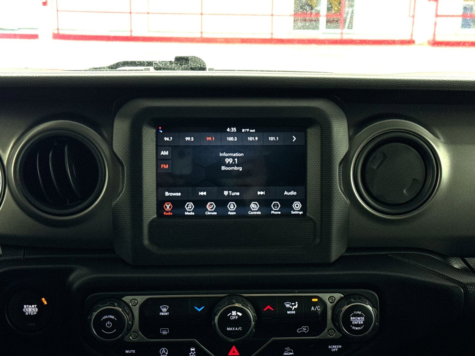 Used 2022 Jeep Wrangler Sport S AWD/4WD image 18